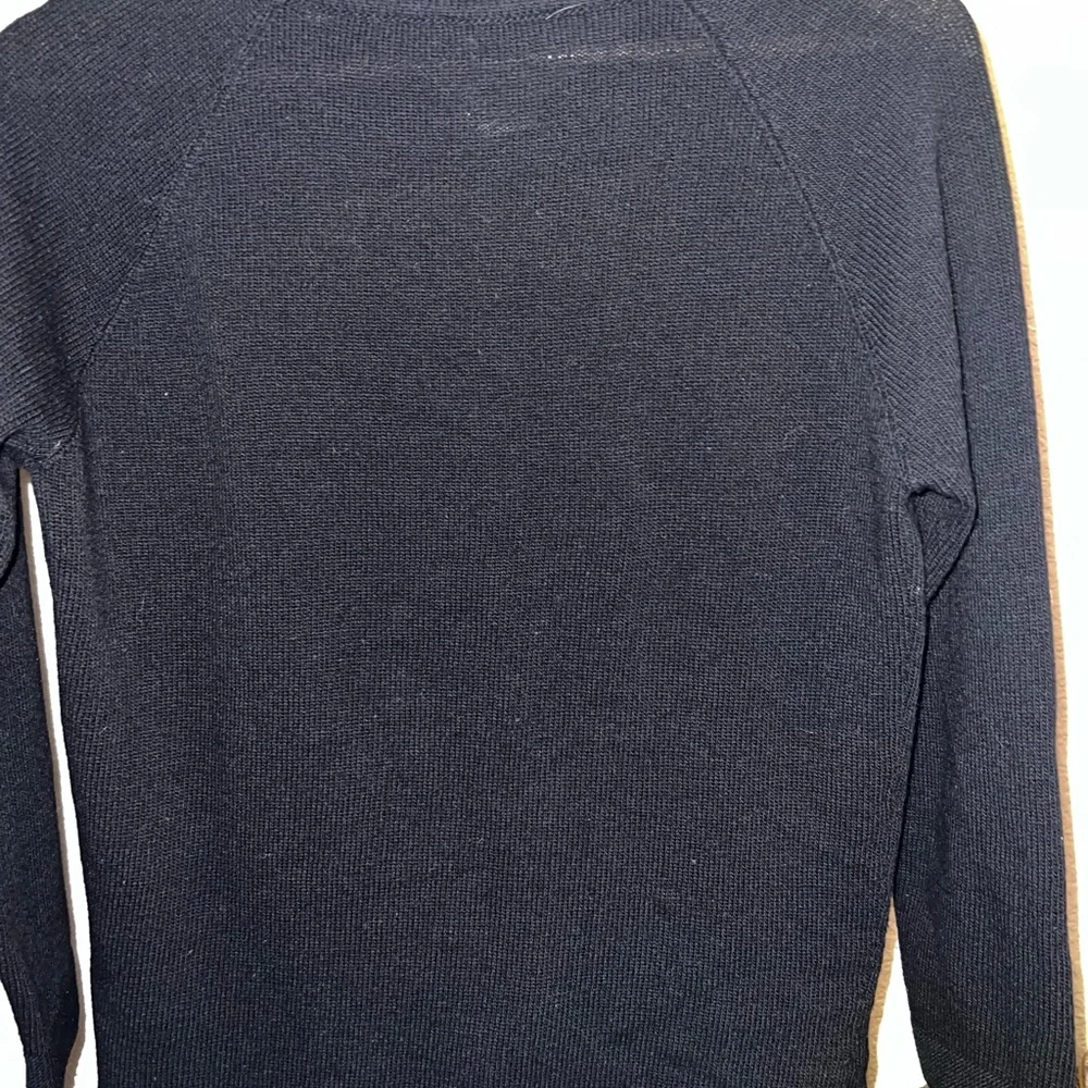 Barneys New York Sweater with Gray Diamond Front - Picture 4 of 5
